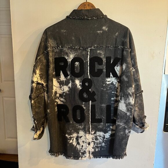 ELAN Women's Dark Gray Vintage Wash Tie Dye Fringe Trim Rock & Roll Shacket - Picture 2 of 4